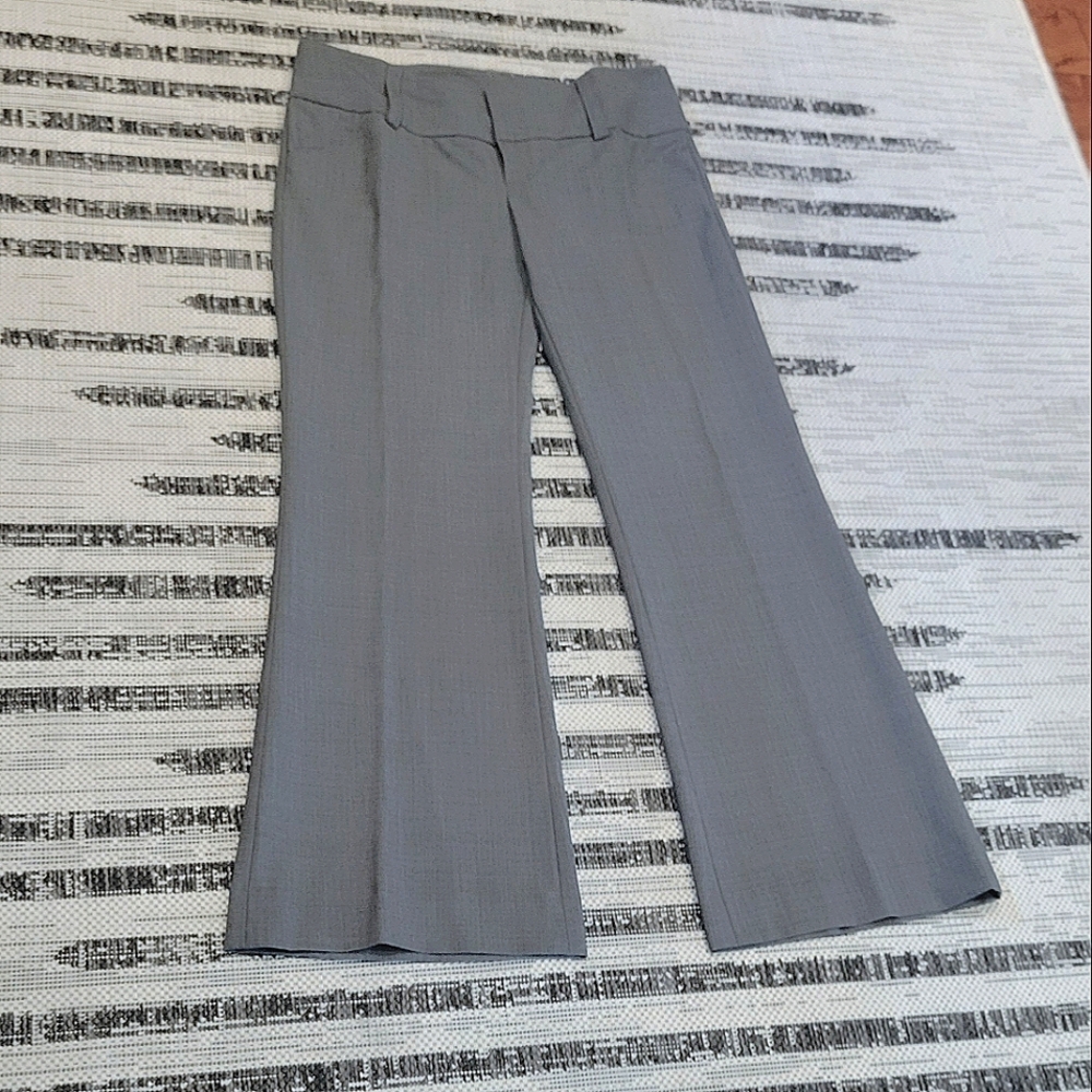 Alice + Olivia Pants Trousers Grey Slim Fit & Wide Leg Made in USA Italian Wool